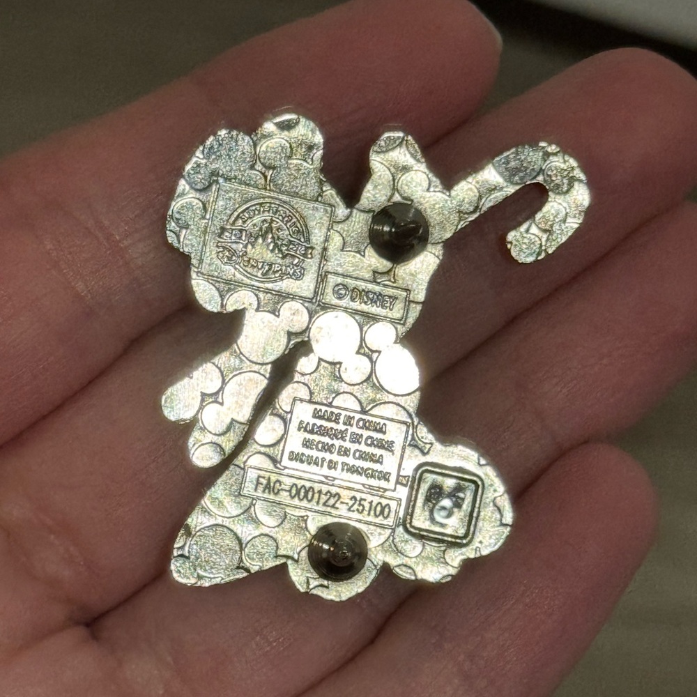 Disney Parks Pluto Dapper Dans Booster Pin Trading Disney Pin Collector - Picture 3 of 3